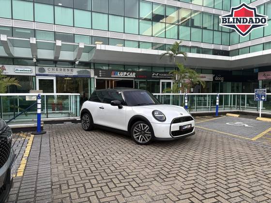 MINI COOPER 2.0 16V TWINPOWER GASOLINA S EXCLUSIVE 2P STEPTRONIC MINI COOPER 2.0 16V TWINPOWER GASOLINA S EXCLUSIVE 2P STEPTRONIC